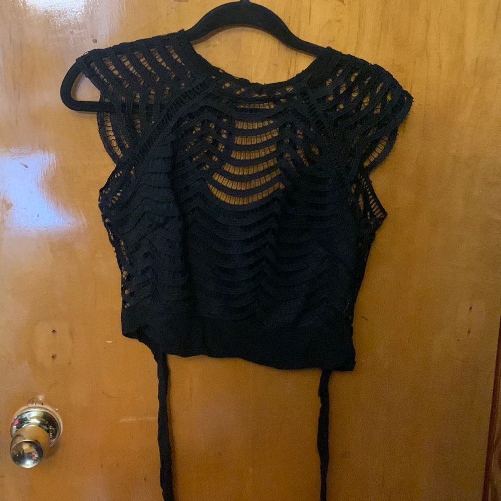 Lace back tie crop top